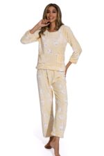 Yellow-Cute Rabbit print Sleepsuit - Image 2